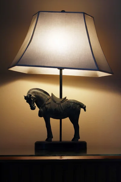 Lámpara de mesa clásica — Foto de Stock