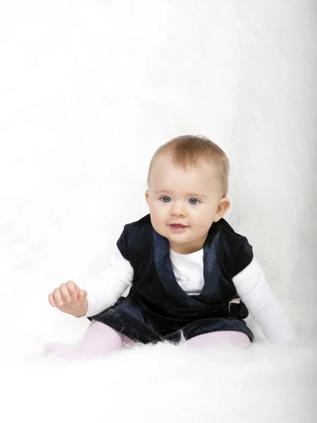 Sorrindo Bebê Menina Fundo Branco — Fotografia de Stock