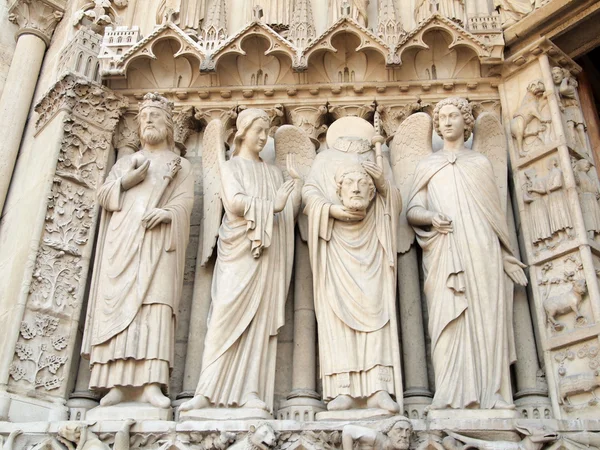 Notre dame Paris Hıristiyan ayrıntılar. — Stok fotoğraf
