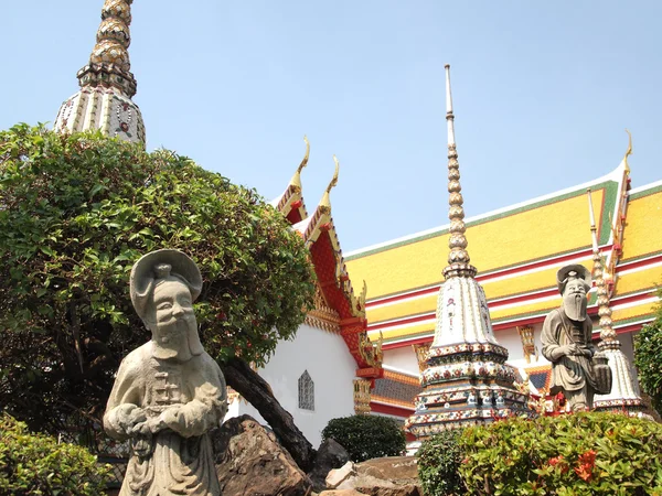 Διπλό Πέτρινο Άγαλμα Ονειρική Στο Wat Pho Μπανγκόκ Ταϊλάνδη Οριζόντια — Φωτογραφία Αρχείου