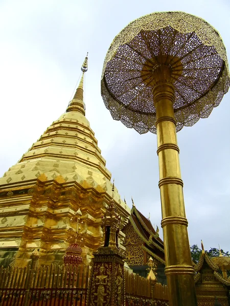 Wat Phrathat Doi Suthep Известный Храм Золотая Пагода Chiangmai Таиланд — стоковое фото