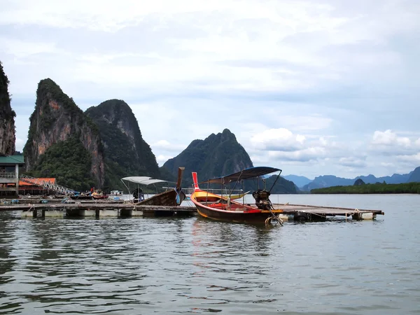 Long Boats at Koh Panyee , Thailand — Stock Photo, Image