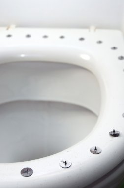 metal daire keskin düğmeleri üst kısmında tuvalet