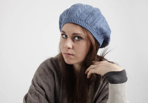 Young Woman Blue Cap Looking Camera — Stock Photo, Image