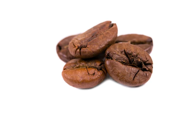 Macro shot of coffe bens, isolated on white — Stock Photo, Image