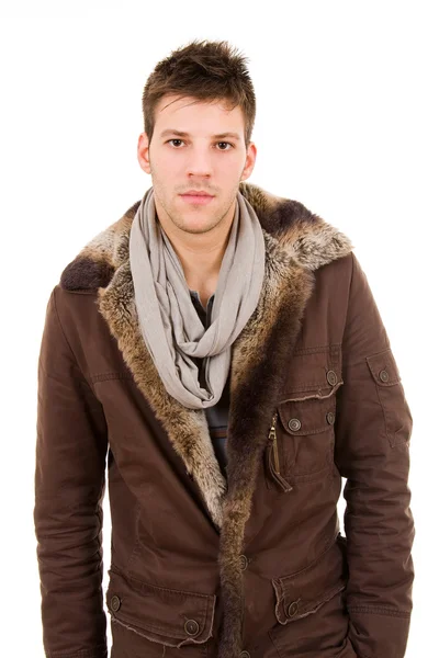 Mann mit Winterkleidung bekleidet — Stockfoto