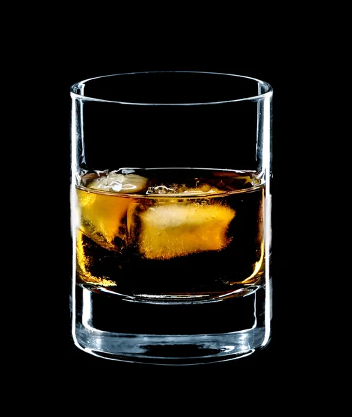 Glas whisky en ijs — Stockfoto
