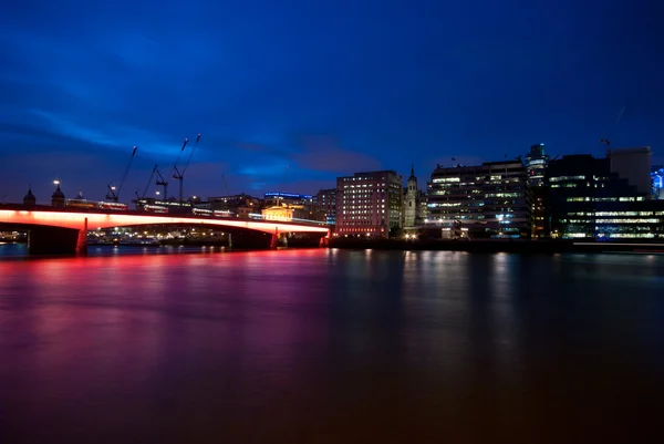 Gece Londra Köprüsü - Stok İmaj