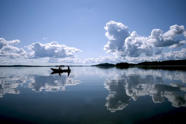 잔잔 한 호수 로열티 프리 스톡 사진