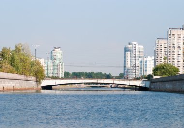 Kanal köprü