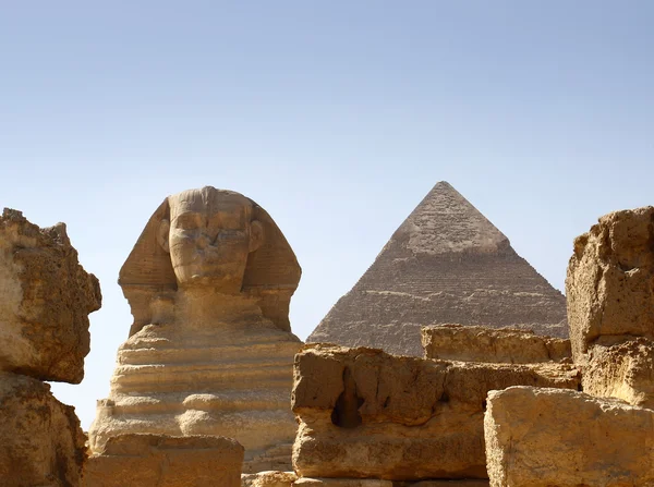 Piramis és a szfinx — Stock Fotó