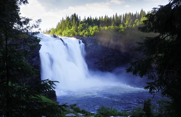 Wasserfall in Schweden — Stockfoto