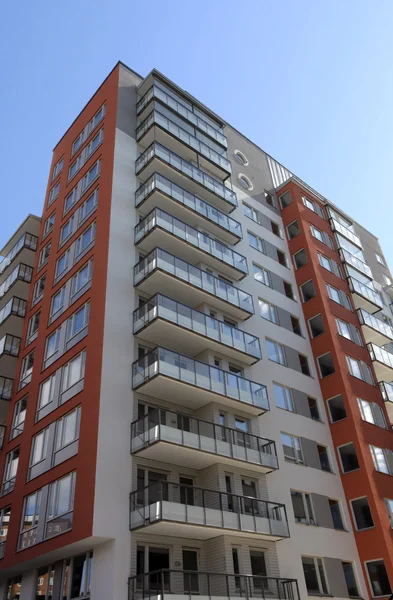 Moderne appartementen gebouw — Stockfoto