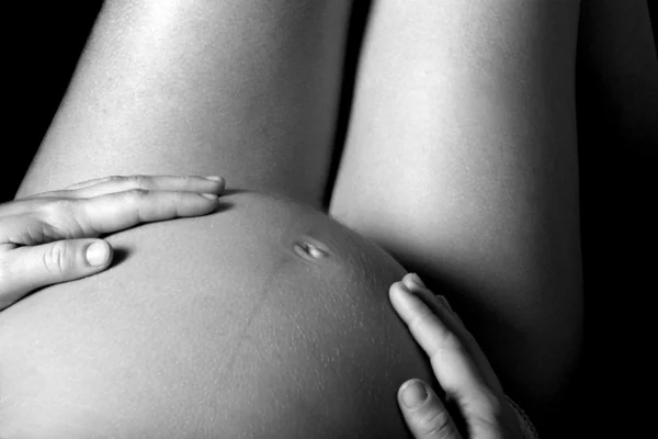 Een zwangere vrouw — Stockfoto