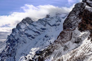 Dolomiti dağlar