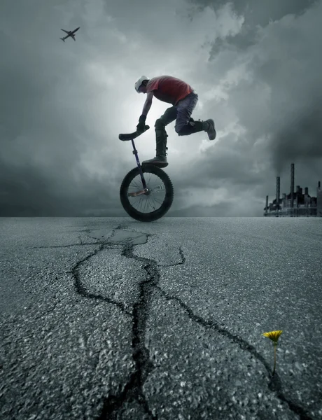 Jongen op een fiets — Stockfoto
