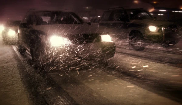 交通堵塞和一场暴风雪 — 图库照片