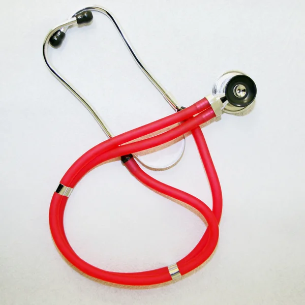 Červený stetoskop — Stock fotografie