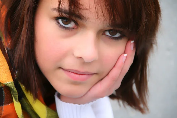 Portret młodej dziewczyny — Zdjęcie stockowe