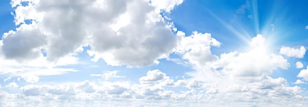 Cloudscape Dzień Błękitne Niebo Białe Chmury — Zdjęcie stockowe