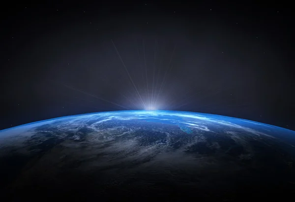 Красивая планета Земля и восходящее Солнце — стоковое фото