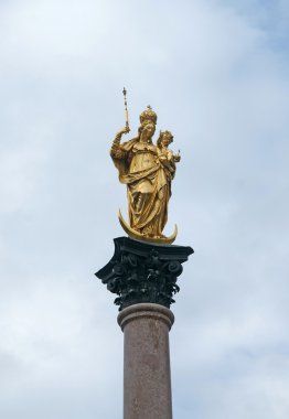 heykelin üzerine marienplatz Münih Merkez, Almanya