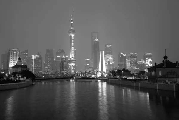 Shanghai Pudong területen éjjel, — Stock Fotó