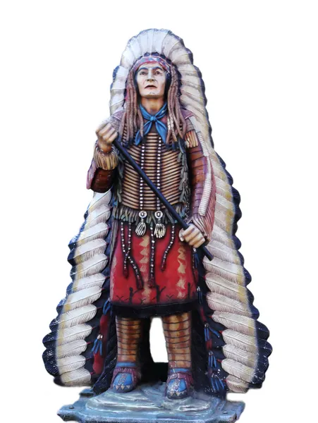 シガー店のインドまたは木製のインディアン像はタバコ屋 理髪師のような多くを表現する作られて アメリカ インディアンの肖像画の広告図ポール ロイヤリティフリーのストック写真