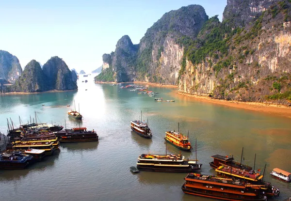 Viagem Marítima Baía Long Vietnã — Fotografia de Stock