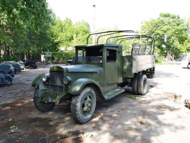eski askeri araç