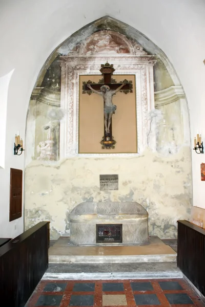 圣斯特凡诺教堂的祭坛 — 图库照片