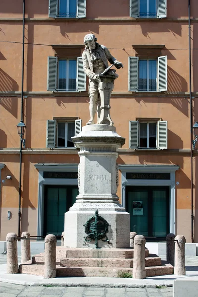 Estatua de Luigi Galvani — Foto de Stock