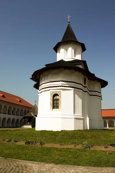 Brancoveanu monastery from Sambata — Stock Photo, Image