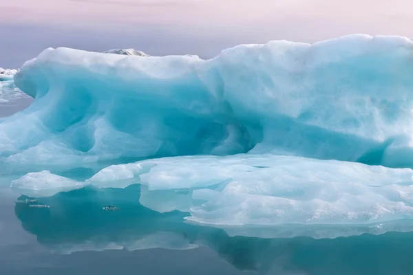 Hielo glacial azul — Foto de Stock