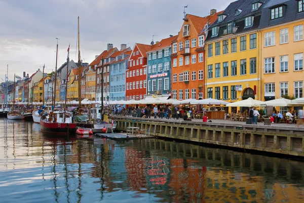 Λιμάνι Nyhavn Στο Ηλιοβασίλεμα Κοπεγχάγη Δανία Royalty Free Εικόνες Αρχείου