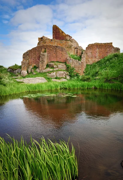 Castillo de Hammershus en la isla de bornholm — Stockfoto