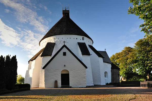 Ronde kerk op bornholm — Stockfoto