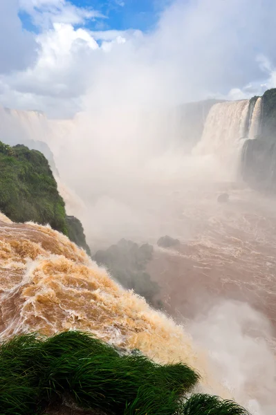 Iguazu wasserfall in argentinien — Stockfoto
