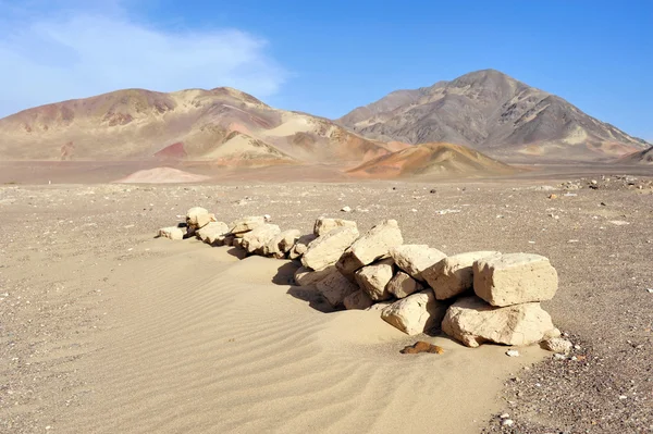 Stones on Nazca desert — Stock Photo, Image
