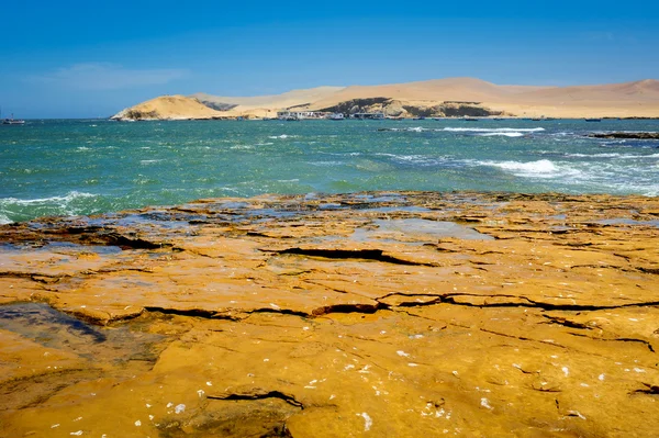 Peruvian coastline — Stock Photo, Image
