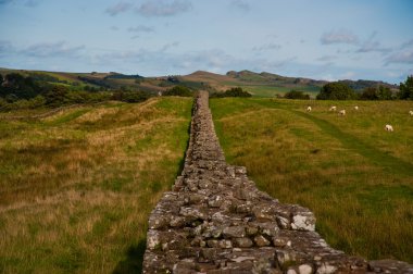 Hadrian's wall clipart