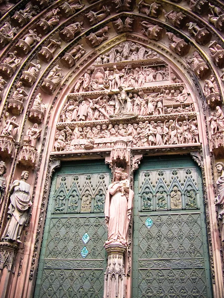 Cathedral entrance detail — Stock Photo, Image