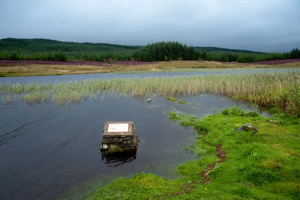 Eilean Mor Loch Finlaggan — kuvapankkivalokuva