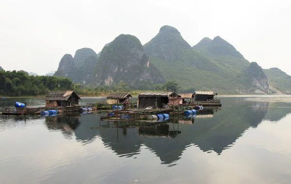 Krajobraz wokół yangshuo, Chiny Południowe — Zdjęcie stockowe