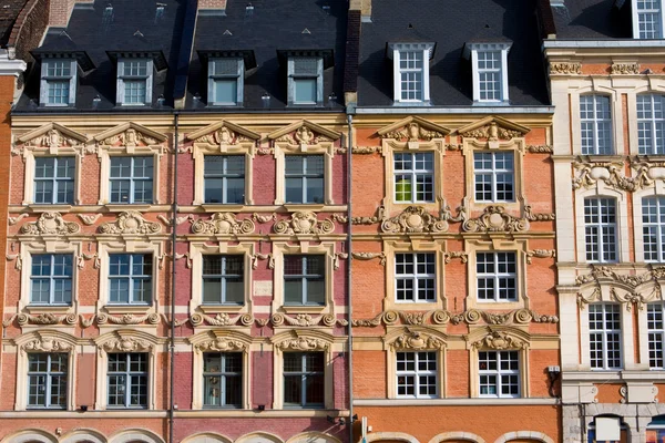 Casas históricas em Lille, Francia — Fotografia de Stock