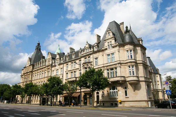 Lüksemburg'da bina ünlü banka — Stok fotoğraf