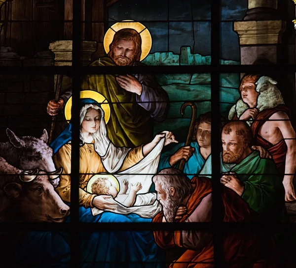 赛特勒 1878年 1911 在德国教堂在斯德哥尔摩 描绘基督诞生的场景创建的彩色玻璃窗口 图库图片