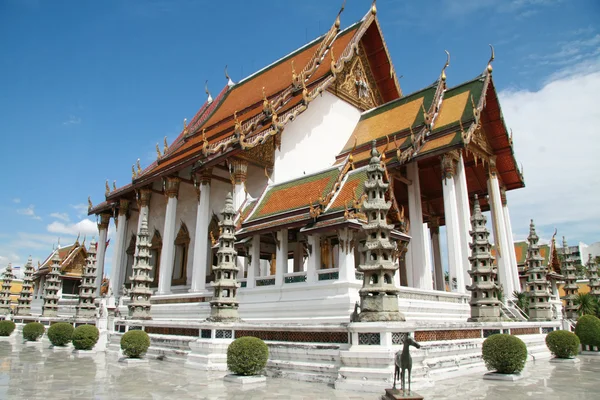 Храм Ват Сута в Бангкоке — стоковое фото