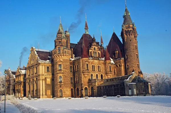 Burg im Winter. — Stockfoto