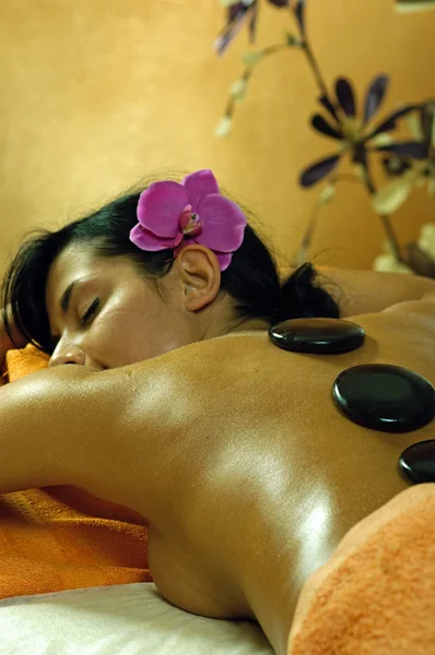 Young Woman and Stone Massage — Stock Photo, Image